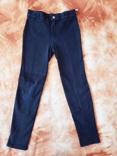 Černé rajtky, 8-10 let, 134