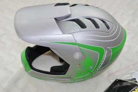 Helma na motorku nebo kolo vel.s/m zn.cratoni, m