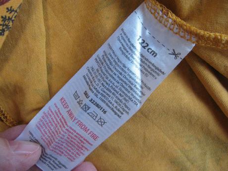 Krásná tunika s podzimním motivem, 122