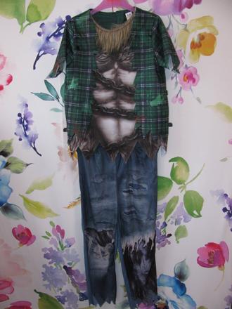 Maškarní kostým-vlkodlak, zombie, 