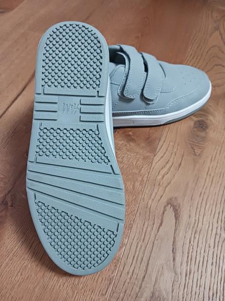 Tenisky č.33, h&m,33