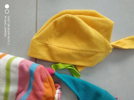 Flaušové čepice vel.4-7 let, 104