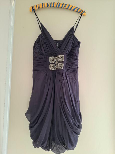 Černé hedvábné letní šaty, 38