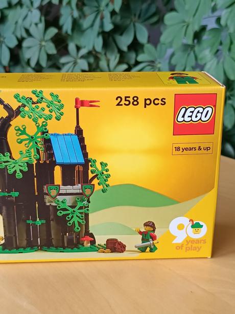 Lego castle 40567 úkryt lesních zbojníků,