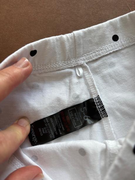 Legínové kraťasy bíločerné - v.5/6 let, george,116