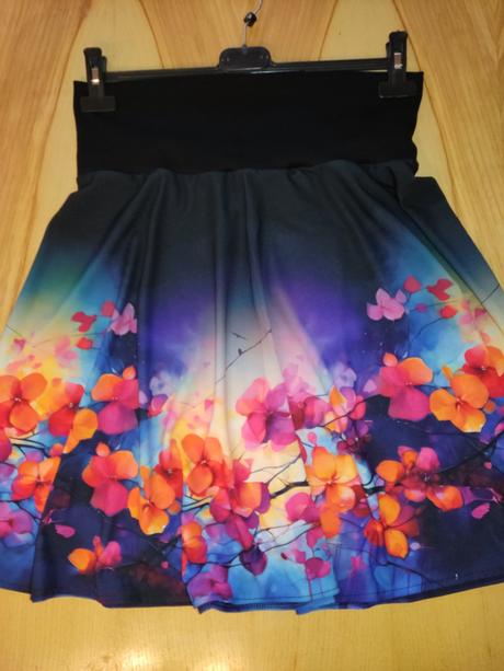 Damsky sukne, 