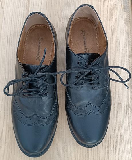 Pánská společenská obuv vel. 40, 40