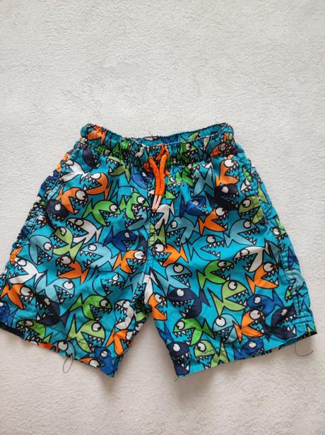 Kraťasy vel. 110, f&f,110