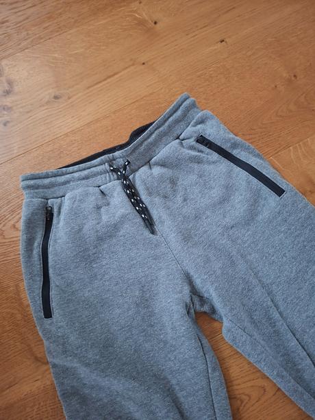 Reserved tepláky č.146, reserved,146