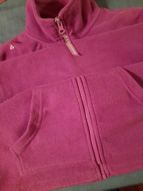 Tmavě fialová mikina s koníkem, 146