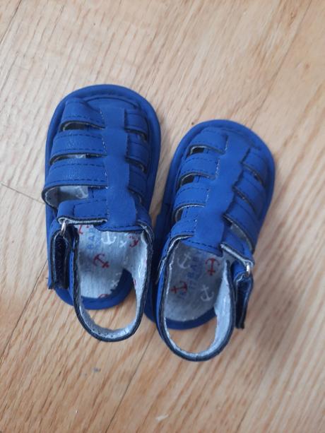 Capáčky sandále, reserved,<17