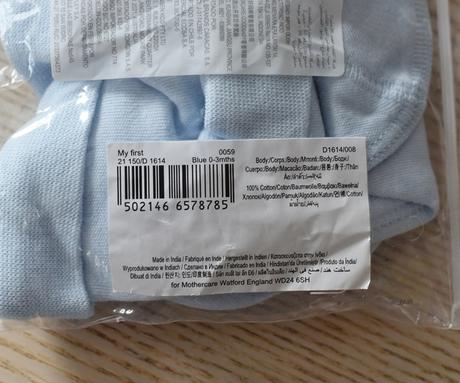 2x čepice, 2x rukavičky vel. 0 - 3 m, mothercare,62