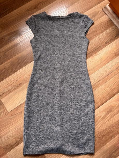 Dámské pouzdrové šaty, s