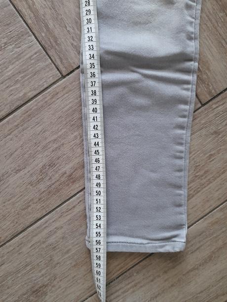 Šedé rifle zn. hm, vel. 134, h&m,134