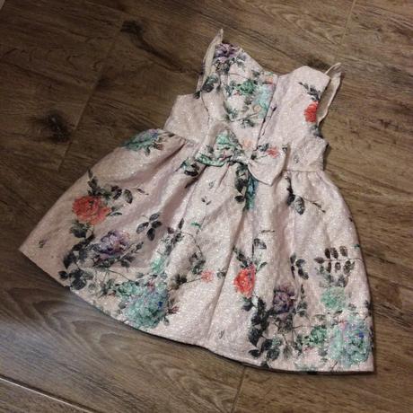 Slavnostní třpytivé šaty s květy, miniclub,86