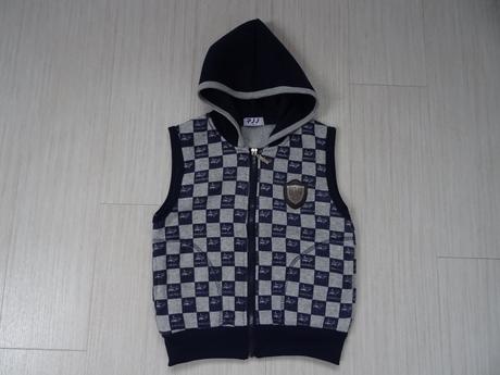 Chlapecká vesta vel. 116, 116