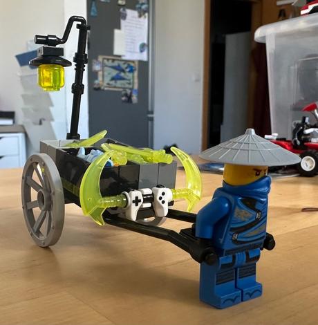 Lego merchant avatar jay 30537,