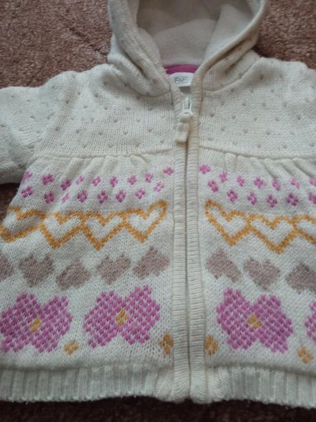 Teplý svetr., f&f,74