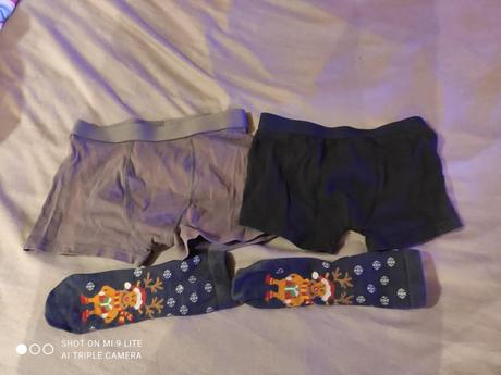 2x boxerky + ponožky, 134