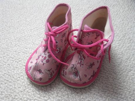 Růžové bačkůrky, 20