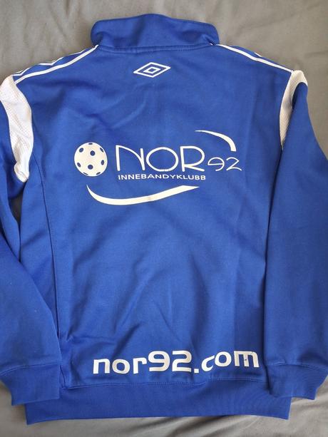 Sportovní mikina velikost 152, umbro,152