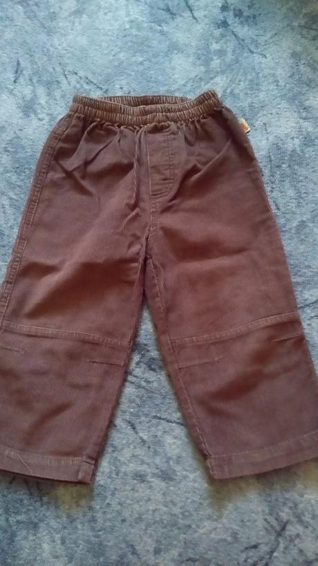 Manžestráky a mikina, 86