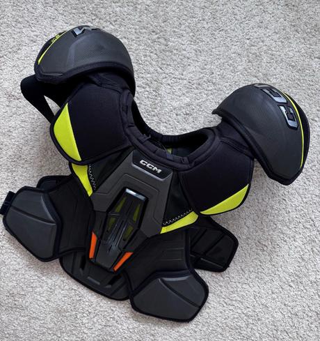 Chrániče ramen ccm tacks xf sr, vel. s, ccm,s