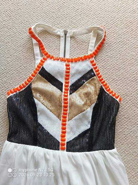 Šaty zn."xenia boutique" vel."8",