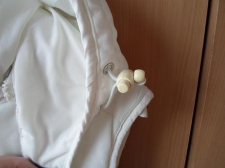 Bílá krémová zateplená vesta vestička, colours of the world,m