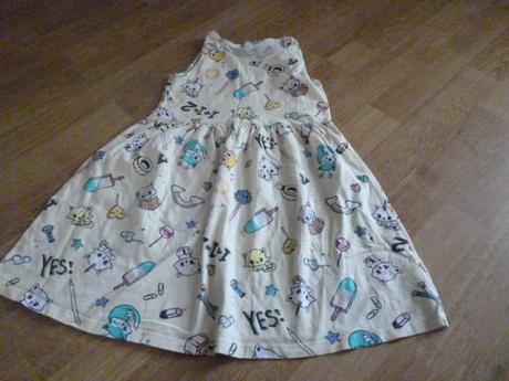 Veselé šaty 6-8, h&m,122