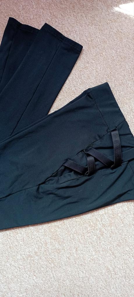 Legíny se šněrováním zn."bas blue" vel."l", l