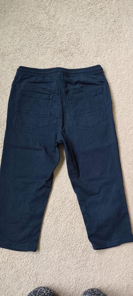 34 kraťasy, pepco,170