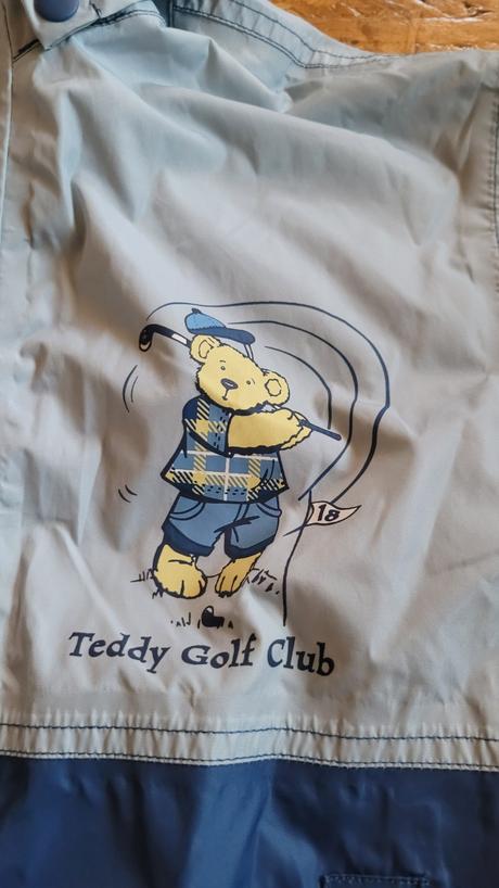 Bunda a tepláková souprava, 104