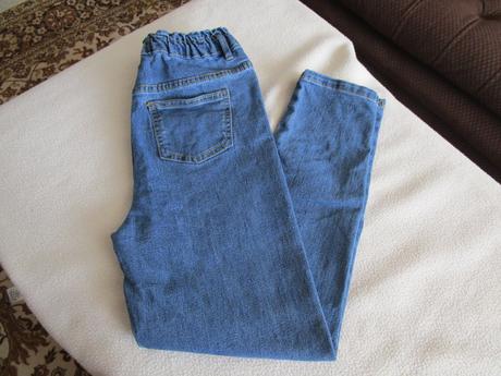 Modré dívčí rifle, v pase guma, vel. 140, sinsay,140