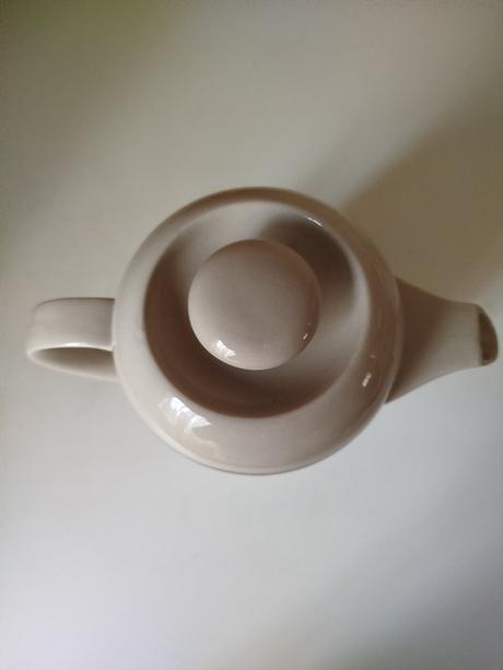 Konvička kera vitral, 