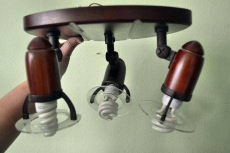 Stropní svítidlo ve dřevě,