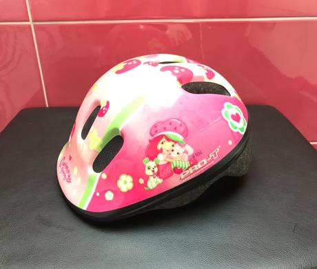 Dívčí helma, vel. 44-48, 