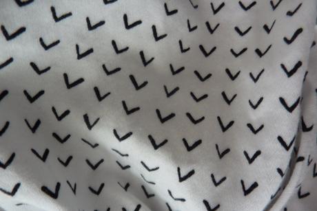 Set tričko + dvě sukně vel. 128/134, 122–134