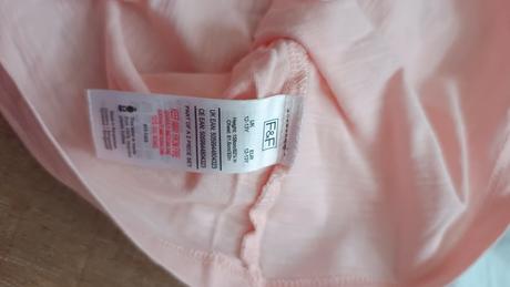 Trička vel. 158, f&f,158