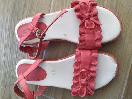 Korálové sandály na mírném klínku, agaxy,32