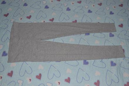 Šedé slabé legíny, legínky , 128