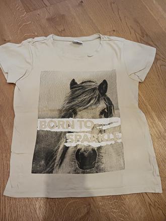 Triko č.134/140, 134