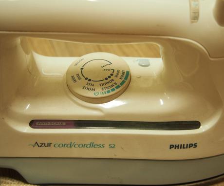 Napařovací žehlička philips, philips