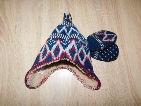 Chlapecký komplet-čepice-rukavice, early days,92