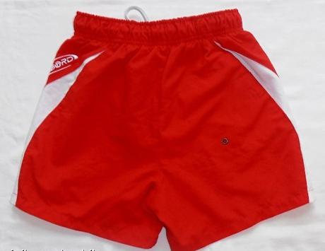 408.šortky nebo plavky 8-9 let, 134