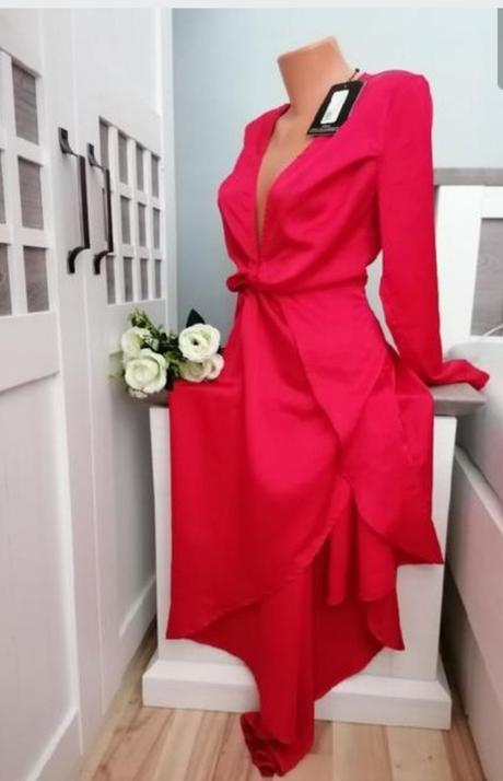 Společenské šaty, 36 / 38