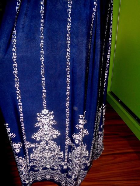 Luxusní modrobílé maxi šaty, l