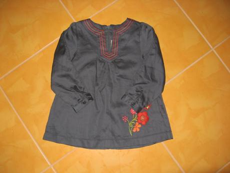 Vyšívaná tunička-vel.98--dovoz anglie, 98