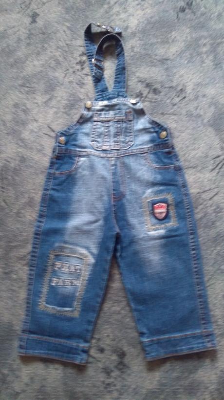 Košile a laclové džíny, 86