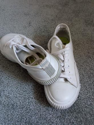 Plátěné tenisky, 37